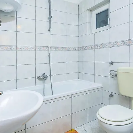 Appartement 3 Bedroom Stunning In