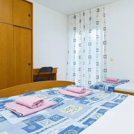 3 Bedroom Stunning In Duće