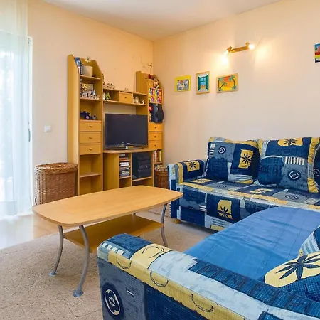 Luka Iv Apartamento *