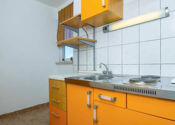 Luka Iv شقة Duće